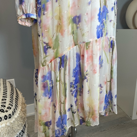 Sold CLUB MONACO FLORAL DRESS - Picture 6 of 10